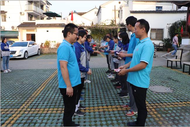 激发身体潜能 人生无限可能！---mile易游yy14周年司庆暨环西山20km团建活动